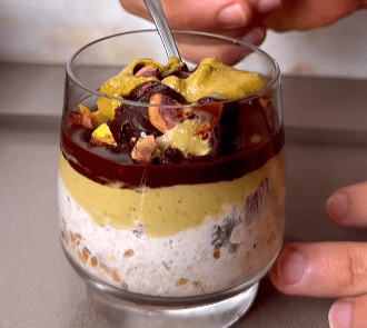 Receita da Vita: Overnight Oats com pistache - Vitanuts